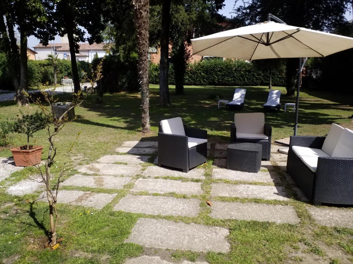 Residenza La Dimora Imperfetta Hotel Salionze Exterior foto